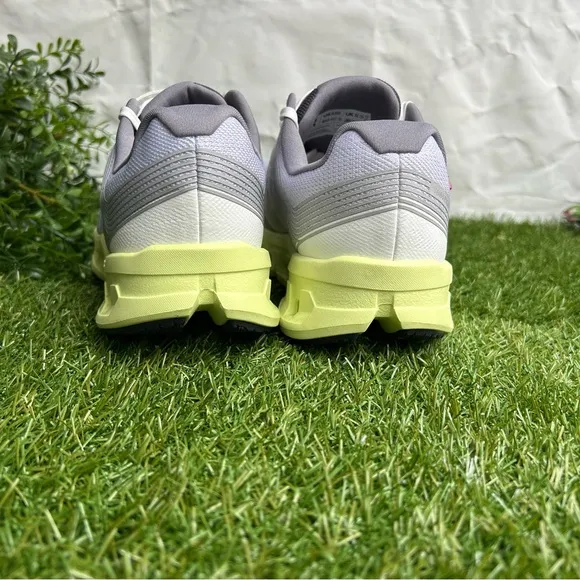 ON Cloudgo MEN  Frost | Hay size 8.5 new