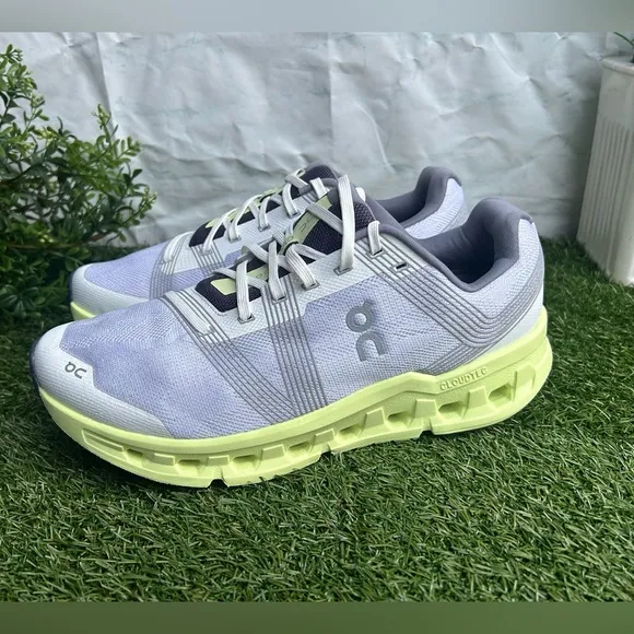 ON Cloudgo MEN  Frost | Hay size 9.5 new