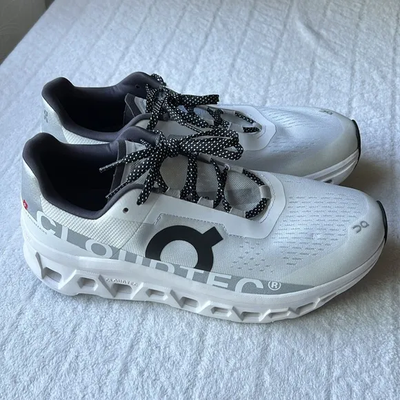 On Cloudmonster Men’s All White