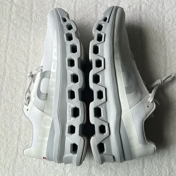 On Cloudmonster Men’s Alloy / Silver