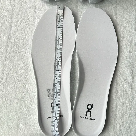 On Cloudmonster Men’s Alloy / Silver