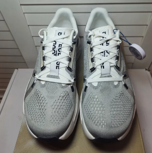 On Running Cloudeclipse Alloy White 3WD30092547 Women's Size 8