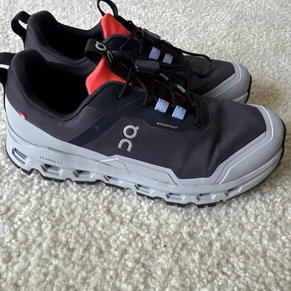On Youth Magnet/Fog Cloudhero Waterproof Running Shoes Size Y3.5 M Z1955