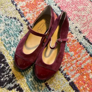 Papanatas handmade Mary Janes size 30