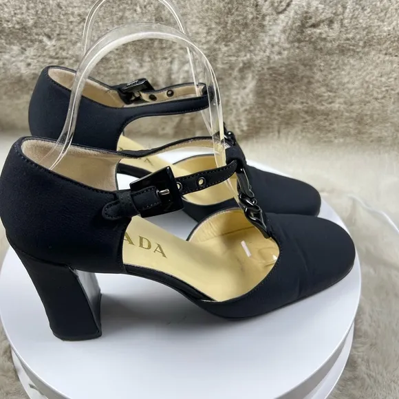Preloved Elegant Black Women's Heels