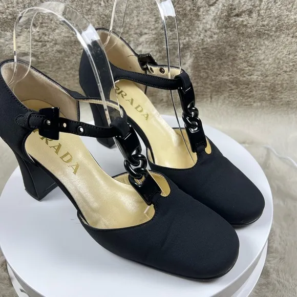Preloved Elegant Black Women's Heels