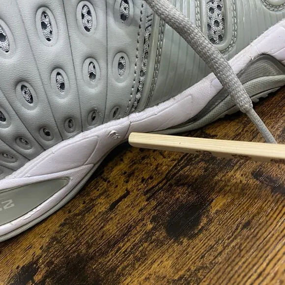 Prince T22 Tennis Shoes Sneakers Mens Sz 10 Pale Gray Green Racquetball