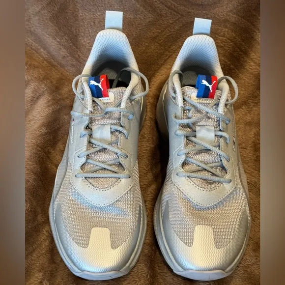 Puma BMW Silver Tennis Shoes mens sz 8.5 worn Once. EUC