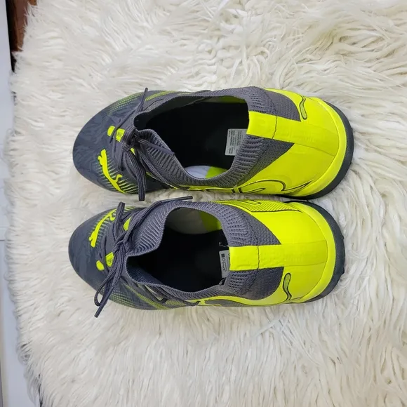 Puma Men's Gray and Yellow Athletic Shoes
