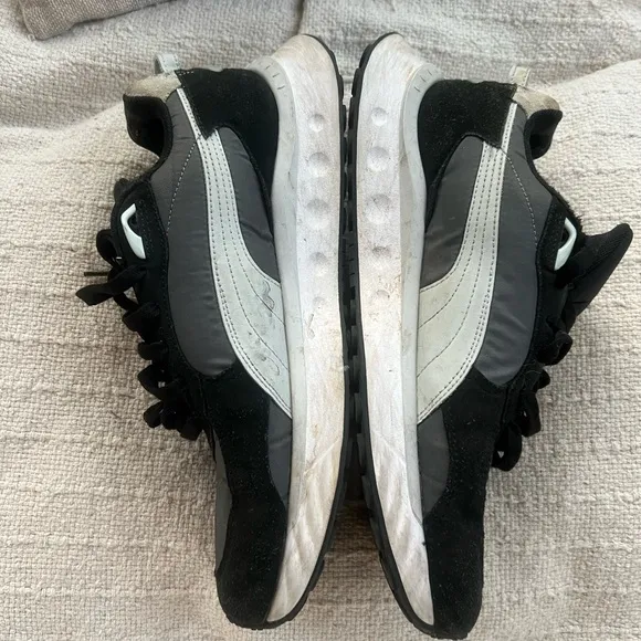 Puma Wild Rider Rollin Tennis Shoes