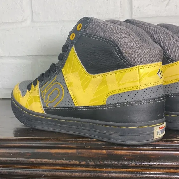 RARE 2012 Adidas Five Ten Lineking Mid Mountain Bike Shoes Sunset Yellow