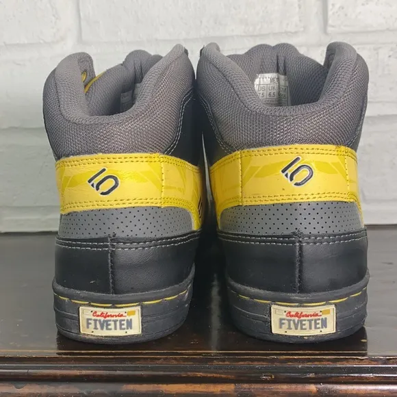 RARE 2012 Adidas Five Ten Lineking Mid Mountain Bike Shoes Sunset Yellow