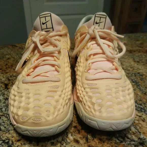 RARE Women's Nike Air Zoom Cage 3 HC Tennis Shoes 918199 801 US 6.5