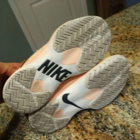 RARE Women's Nike Air Zoom Cage 3 HC Tennis Shoes 918199 801 US 6.5