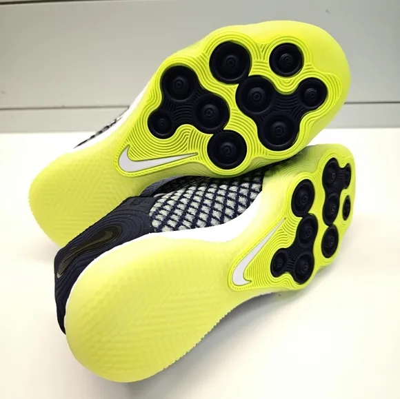 React Gato Blackened Blue Volt CT0550-470 Indoor Court Soccer Shoes Cleats 6.5