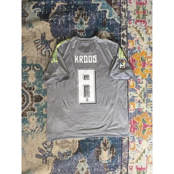 Real Madrid Toni Kroos Soccer Jersey 2015-16 Rare Authentic Adidas Gray Men L