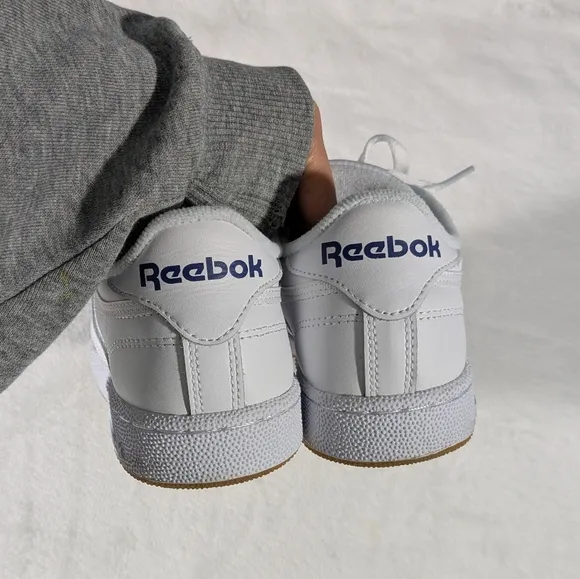 Reebok Club C 85 tennis shoes women size 6 men size 5