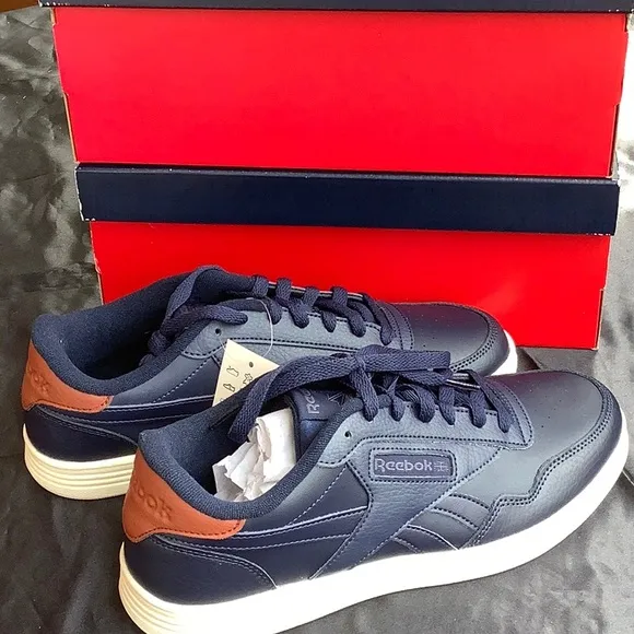 Reebok Club Memt Men's Tennis Shoes Navy size 9.5