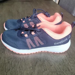 Reebok Girls US Sz 5 EUR 36.5 Road Supreme Navy/Peach CN4198 running shoes NWOT.