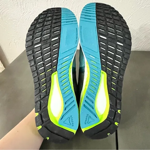 Reebok Harmony Road 3 Blue Green Running Shoes Sneakers Womens Size 10