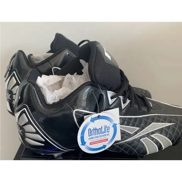 Reebok NWT Baseball Cleats Shoes Mens Black Size 12 Hardlink