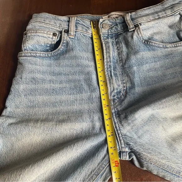 Reformation Liza High Rise Straight Cropped Jeans Montego destroyed Wash Size 28