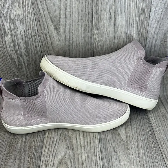 ROTHY’S lilac grey Chelsea pull on sneakers