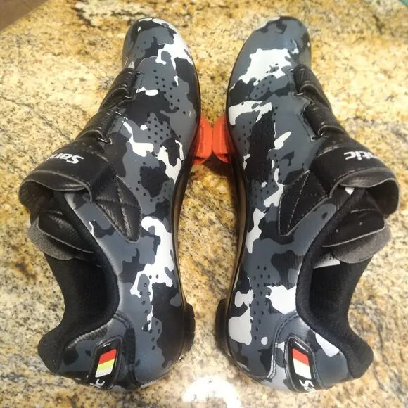 Santic Davee Men's Size 10.5 Road Bike Camouflage Shoes 3-Bolt Road Cleat Gray