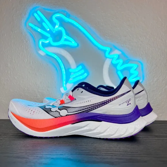 Saucony Endorphin Speed 4 Men’s Marathon Running Gym Shoes Sneakers White - 11