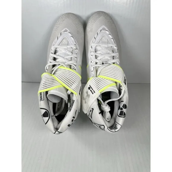 Size 10.5 Mens Under Armour Highlight MC Football Cleats White/Silver NEW