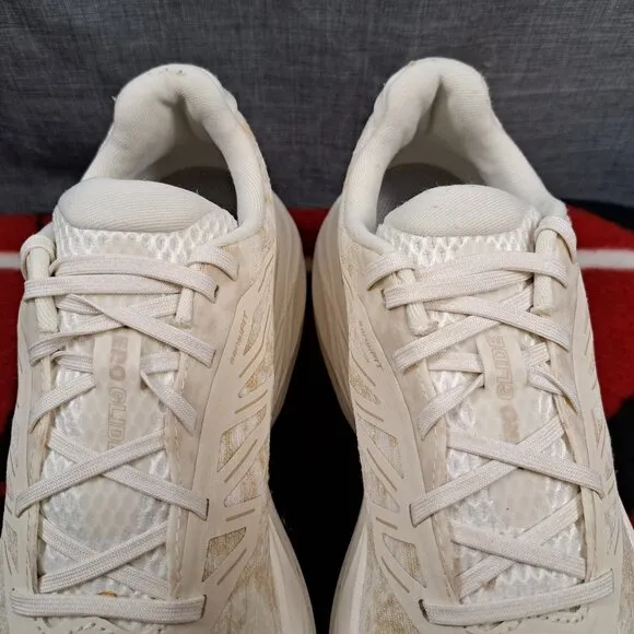 Size 10.5 Salomon Aero Glide 2 Vanilla/White Road Running Shoe Sneaker Women's