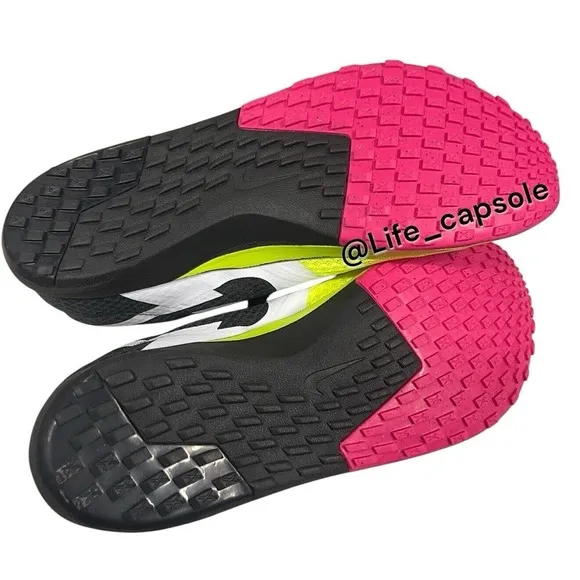 Size 9.5 Nike Zoom Rival Waffle 6 Racing Shoe Volt Hyper Pink Men's DX7998-700