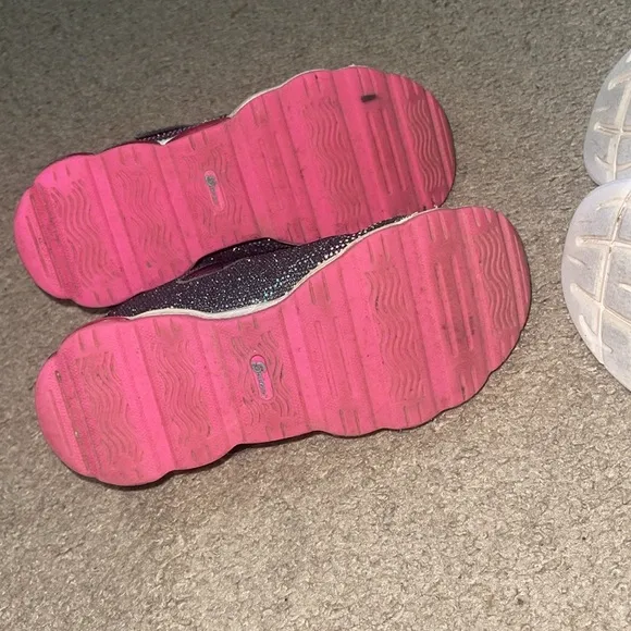 Sketchers little girls tennis shoes bundle