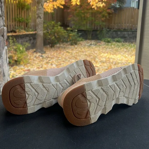 Sorel Blush Kinetic Rush Lite Tennis Shoes