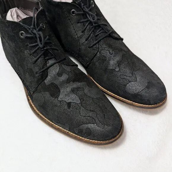STEVE MADDEN Commander Camo Leather Oxford 10 US Lace-Up High Top Ankle
