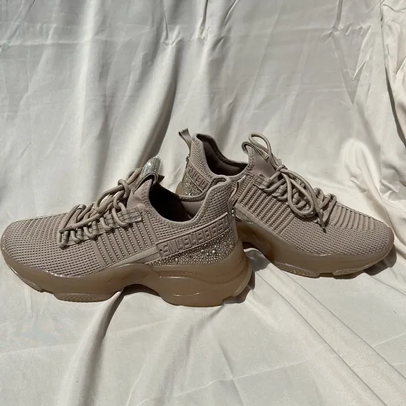 Steve Madden maxima rhinestone tennis shoes