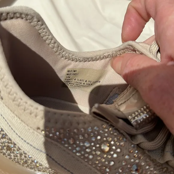 Steve Madden maxima rhinestone tennis shoes