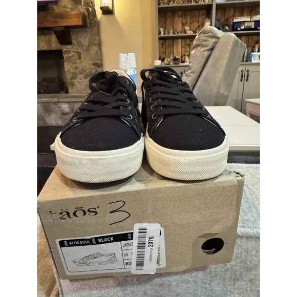 Taos Plim Soul Sneakers Women's US 9 Black White Canvas Lace-up Shoes Comfort