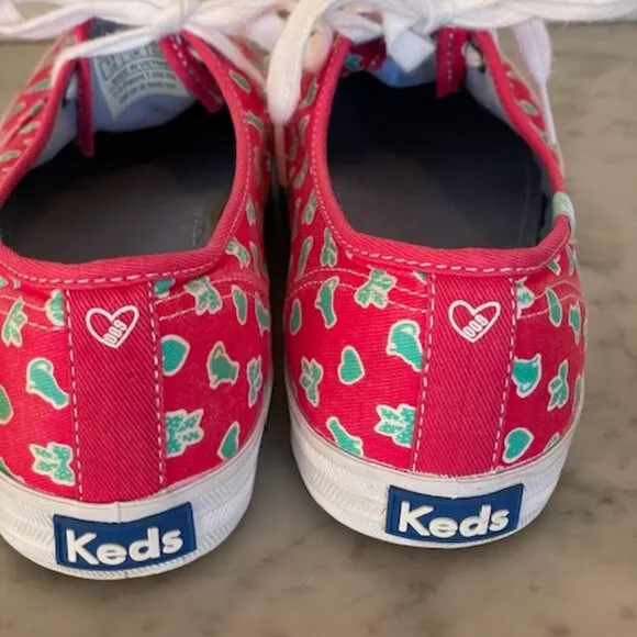 TAYLOR SWIFT KEDS Favorite Things Bows &amp; Cats Print Pink Blue Sneakers 9…