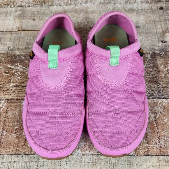 Teva ReEmber Mocassin Youth Girl Sz 1 Pink Outdoor Quilted Slip On Comfort Shoes