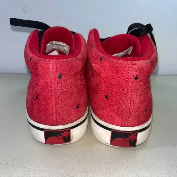 The Hundreds Men size 8.5 Red logo Sneakers Skateboarding High Top Shoes Classic