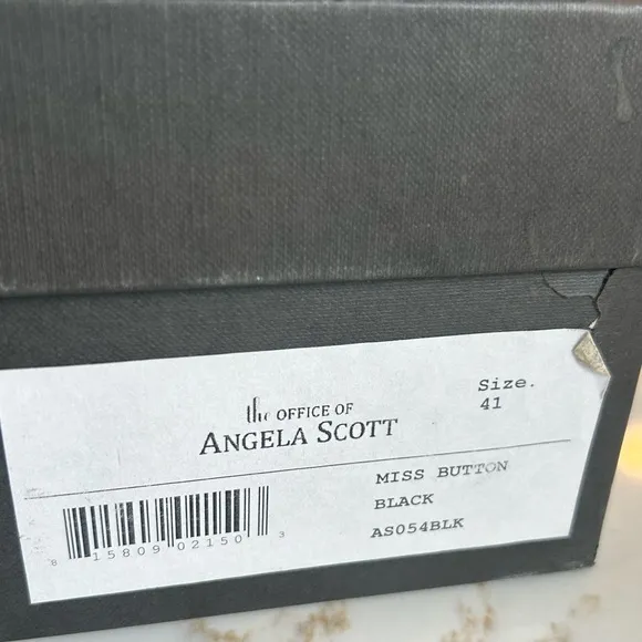 The Office of Angela Scott Miss Button Derby (Women) size 41