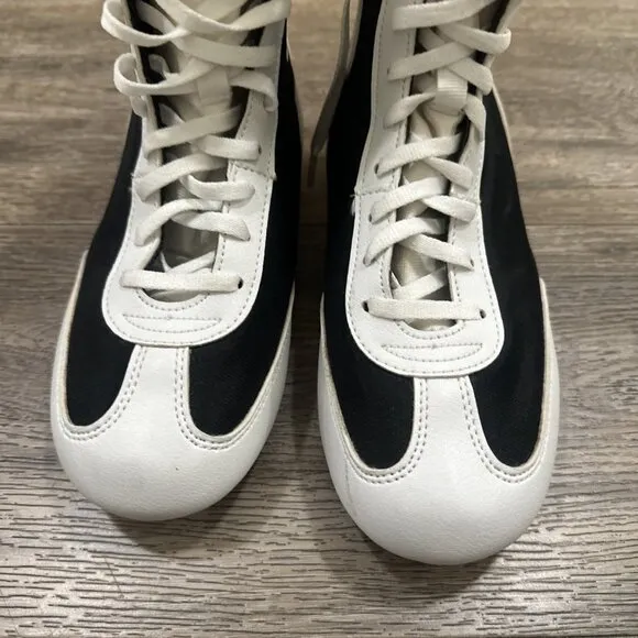 TITLE Boxing Speed Flex Boxing Shoes Youth Boys 4 White Black Train Spar Box