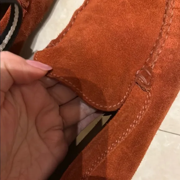 Tods Men's Brown Suede Loafers size 8