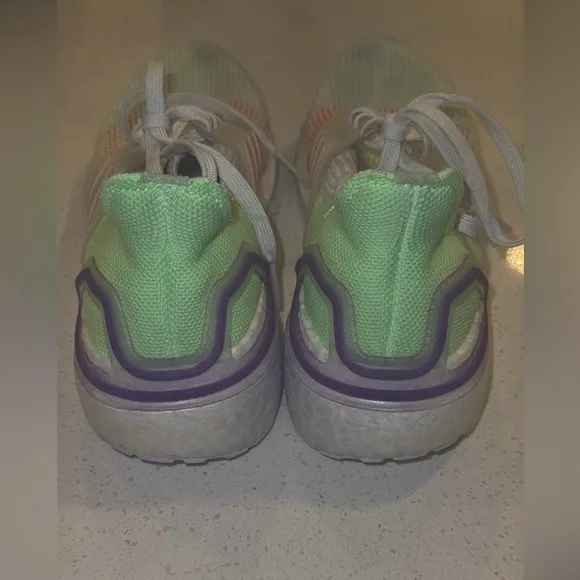 Toy Story Adidas Buzz Lightyear size 3.5