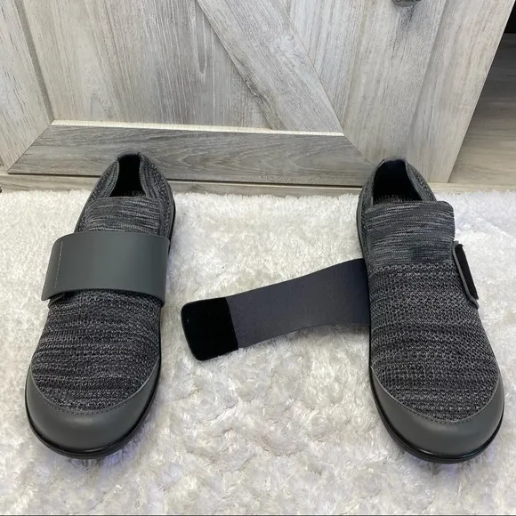 TRAQ by Alegria Q Chip Walking Shoes - Qwik Charcoal EU40 (US9.5-10)