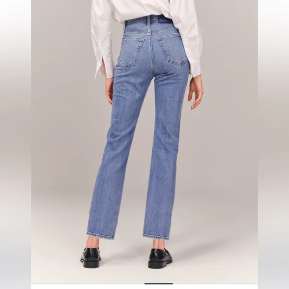 Ultra High Rise Ankle Straight Jeans