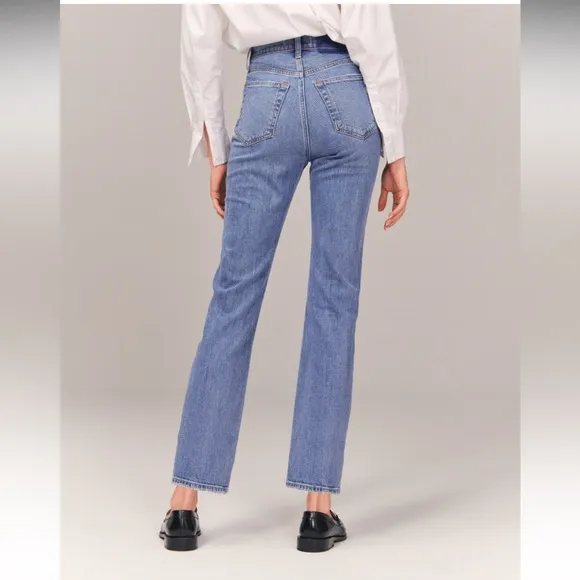 Ultra High Rise Ankle Straight Jeans