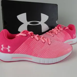 Under Armour GGS Pursuit Girls Shoes Sneakers NIB