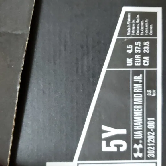 Under Armour Hammer Mid RM Black Football Cleats